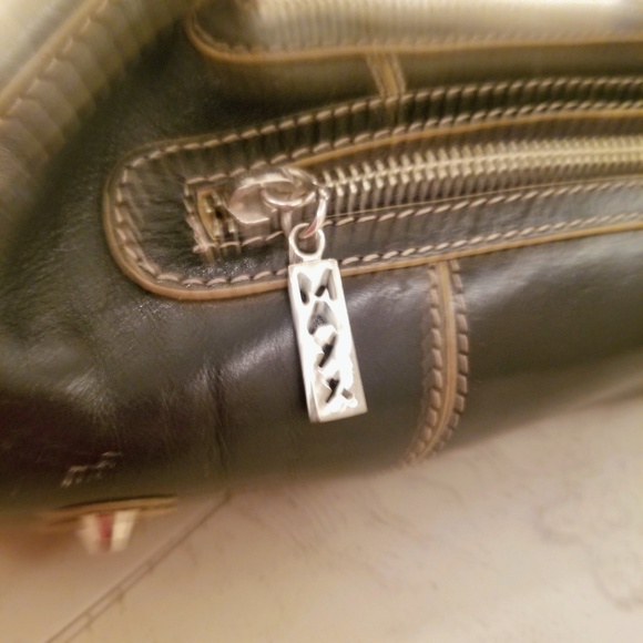 ❤️ Maxx New York Black Shoulder Bag - Picture 3 of 5